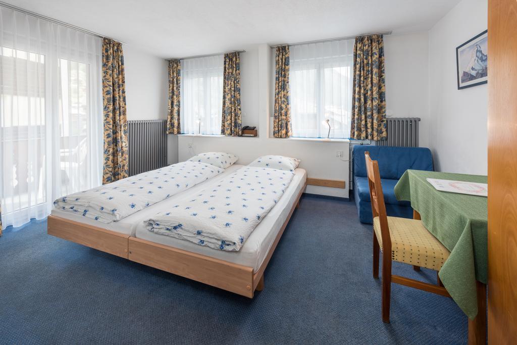 Hotel Rhodania Церматт Экстерьер фото